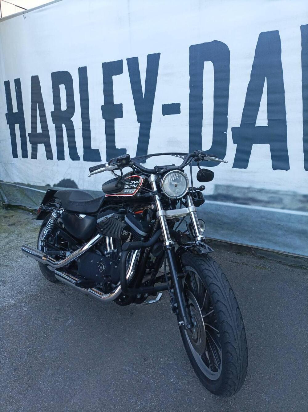 Harley-Davidson 883 R (2004 - 05) - XL 883R (2)