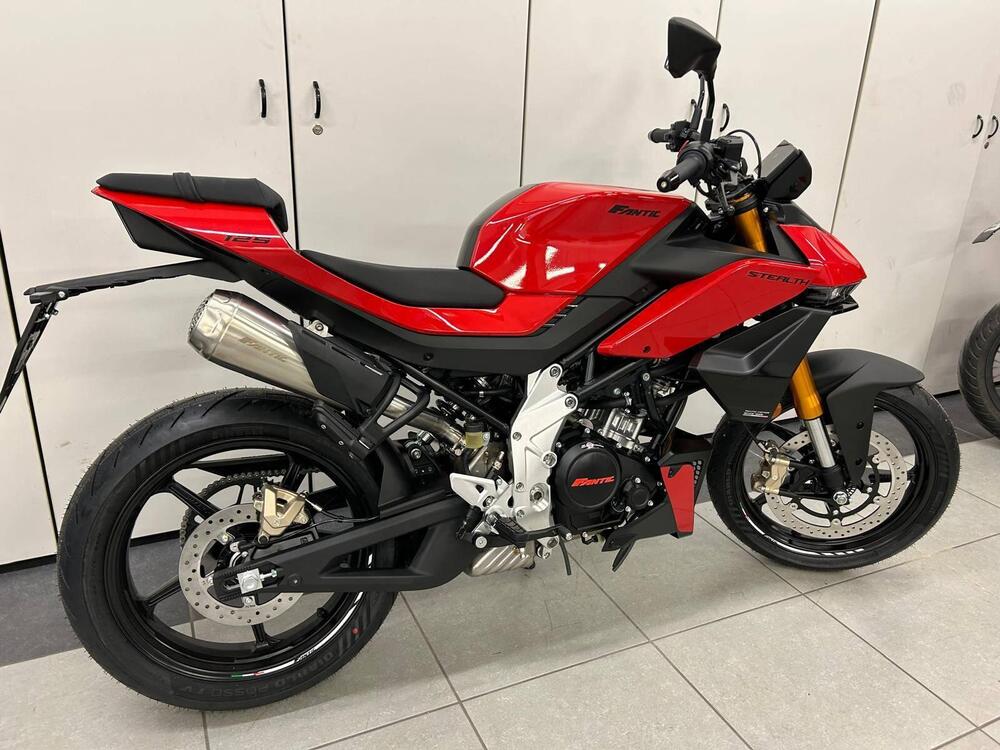 Fantic Motor Stealth 125 (2025) (3)