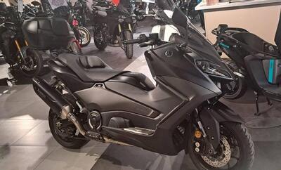 Yamaha T-Max 560 Tech Max (2022 - 24) nuova