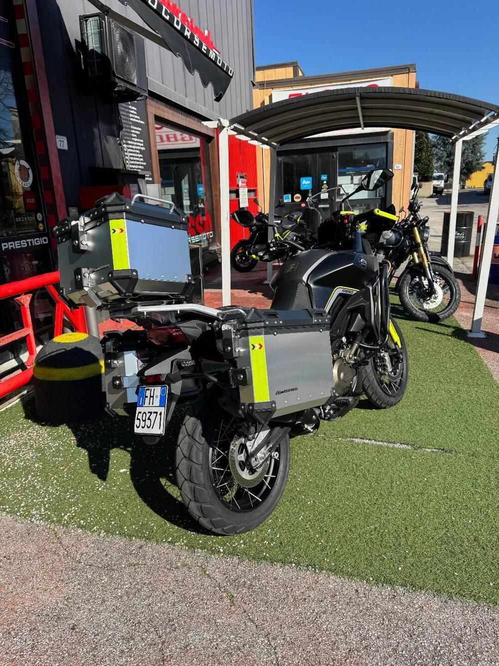 QJ Motor SVT 650 X (2024) (7)