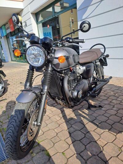 Triumph Bonneville T120 (2016 - 20) usata