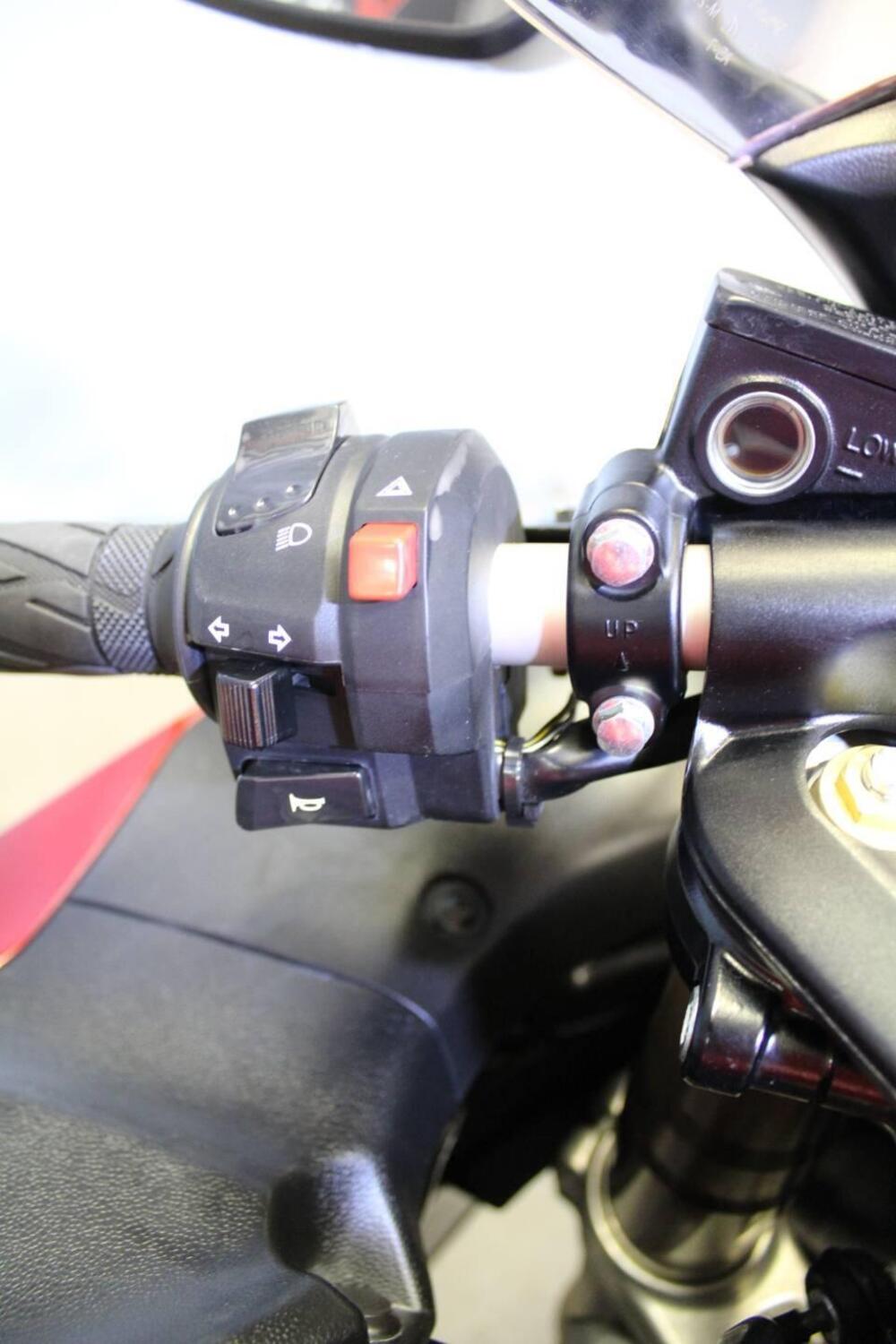 Suzuki GSX 1300 R Hayabusa ABS (2007 - 17) (10)