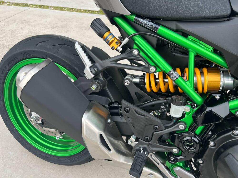 Kawasaki Z 900 SE (2025 - 26) (5)