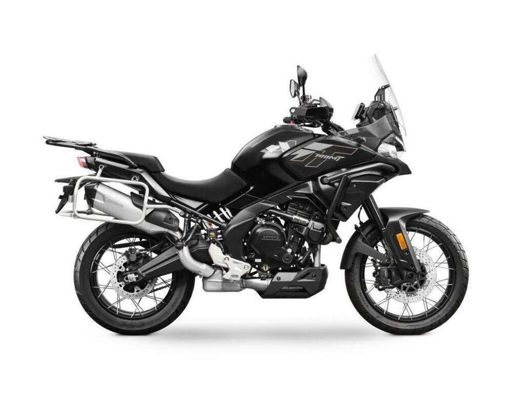 CFMOTO 700MT Adventure (2025 - 26)