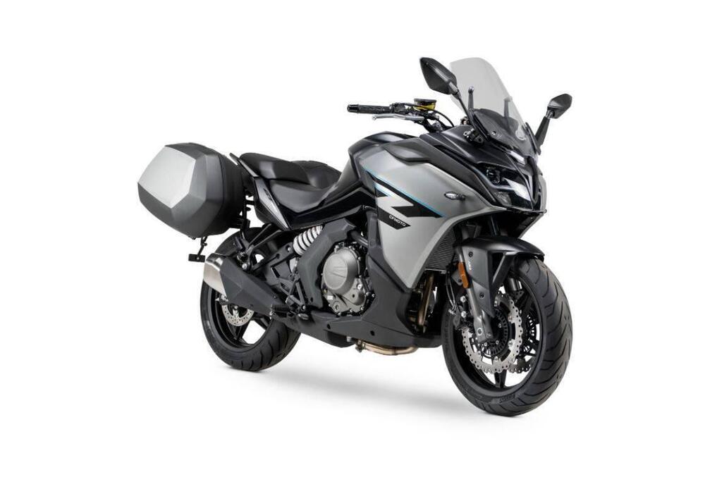 CFMOTO 650GT (2021 - 25) (8)