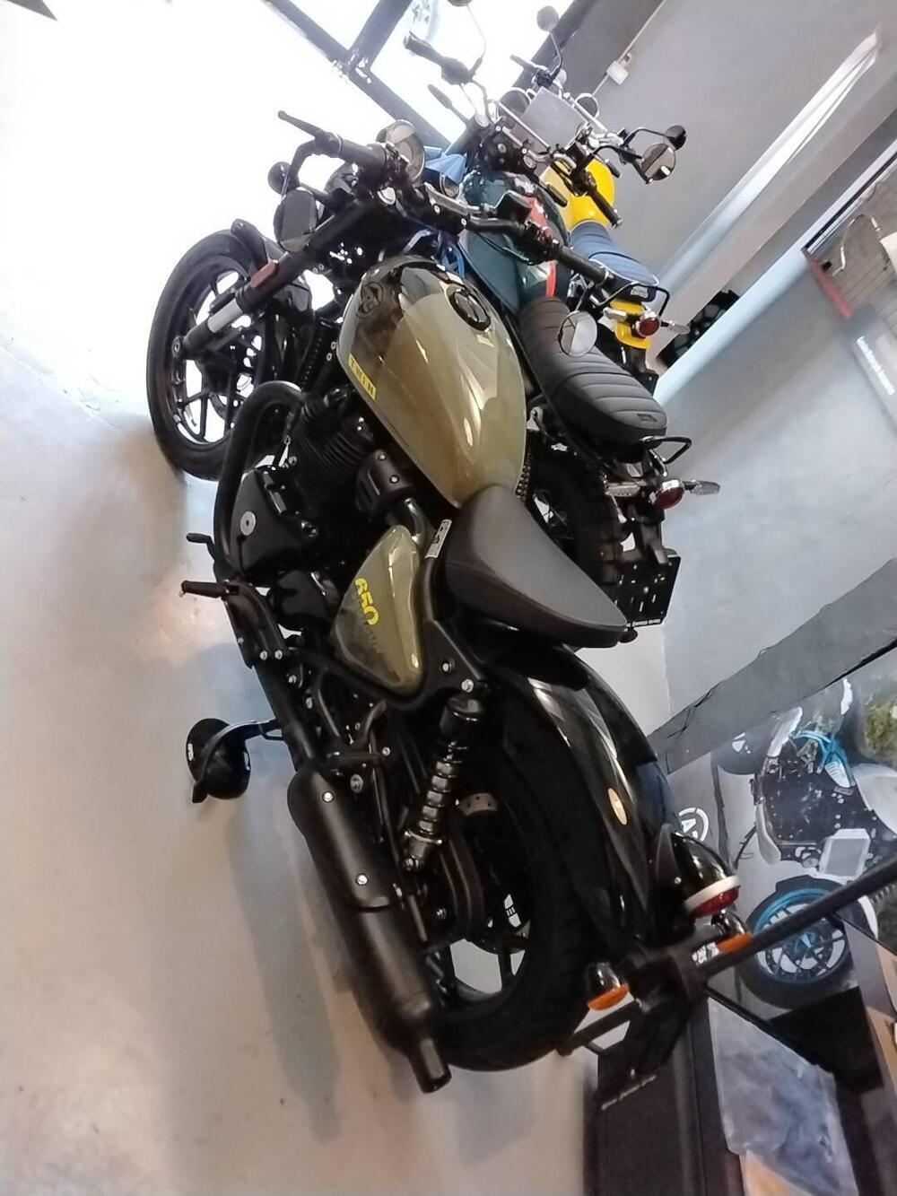 Royal Enfield Shotgun 650 (2024 - 26) (2)