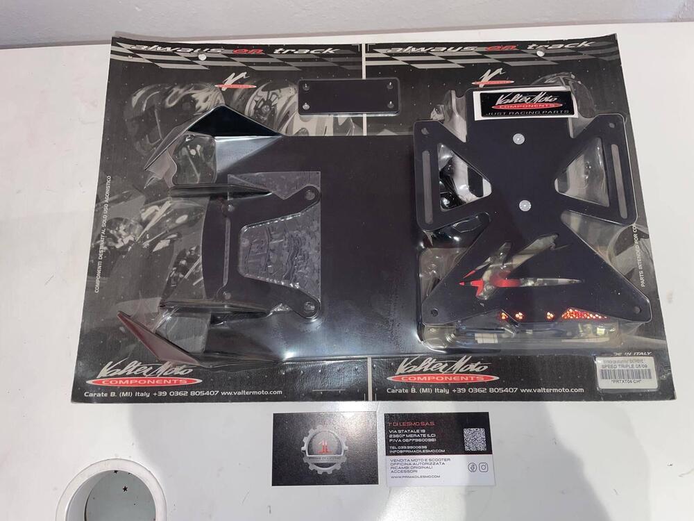 Kit portatarga racing in alluminio street triple Valter Moto Components