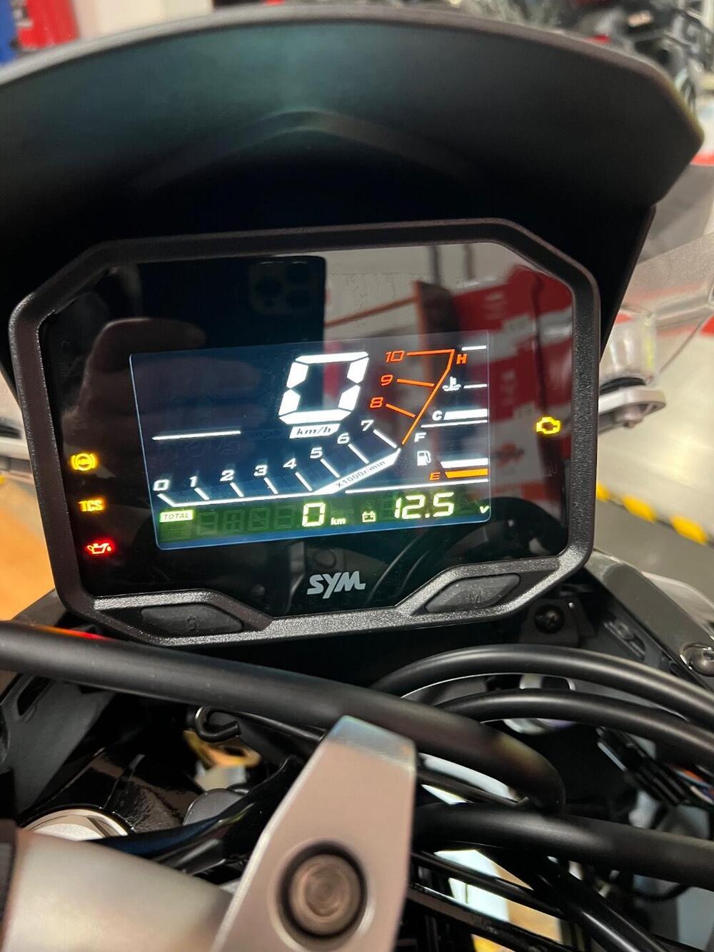 Sym ADXTG 400 (2025) (6)