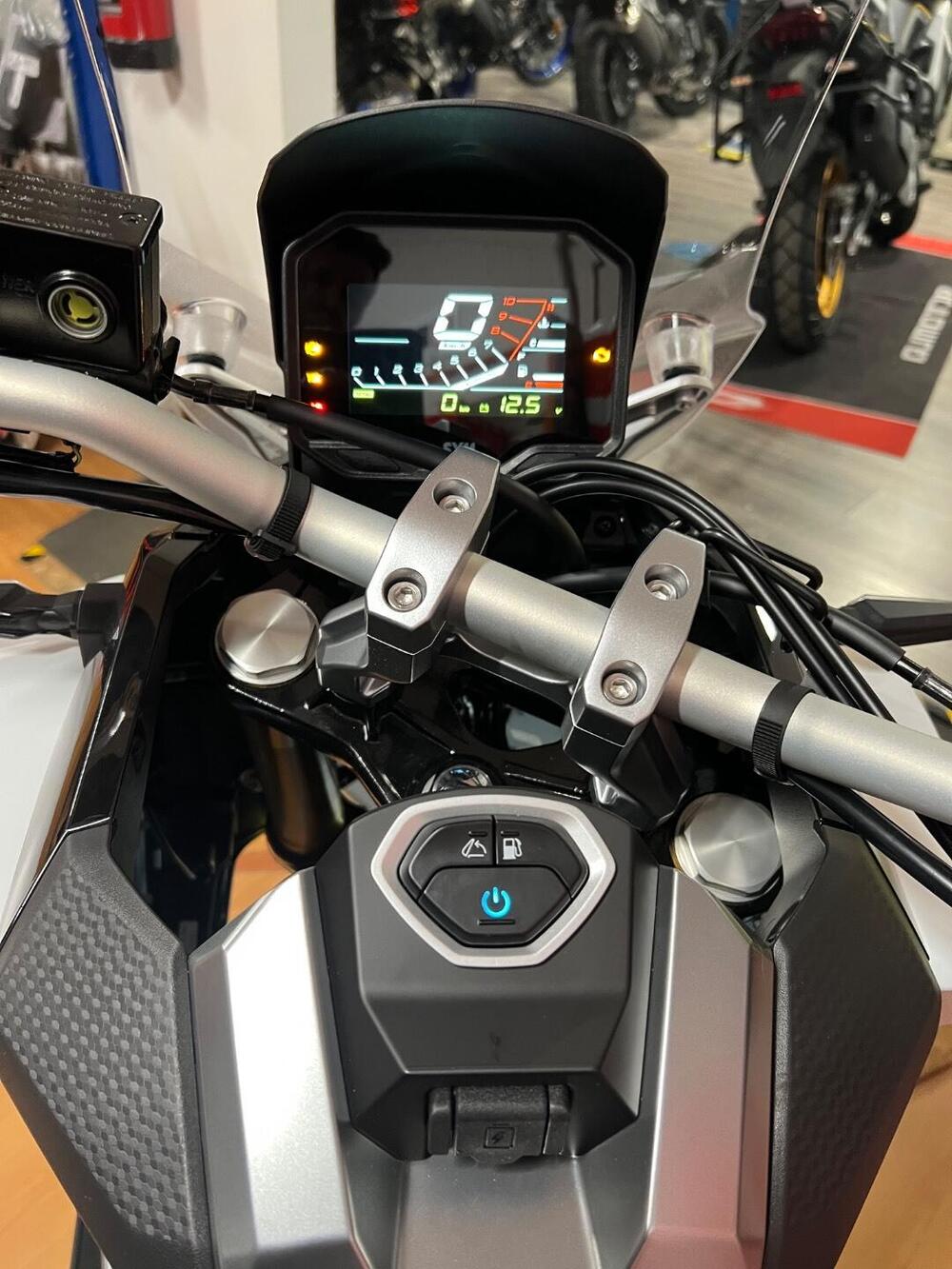 Sym ADXTG 400 (2025) (7)