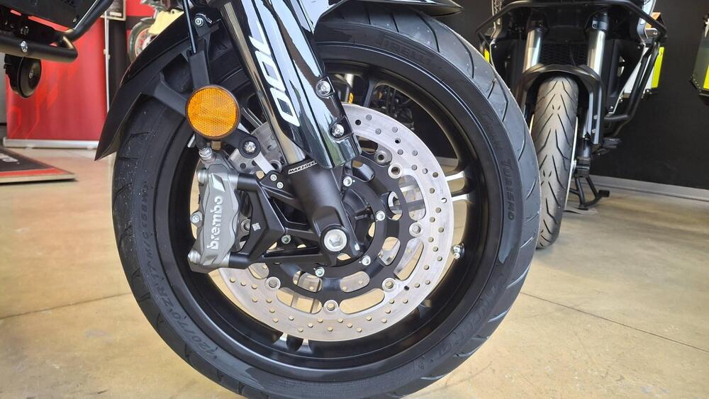 QJ Motor SRT 700 S (2025) (3)