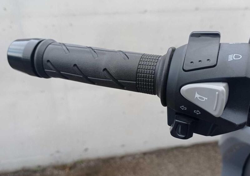 Alien Motors Newton 125 Newton 125 (2025) (7)