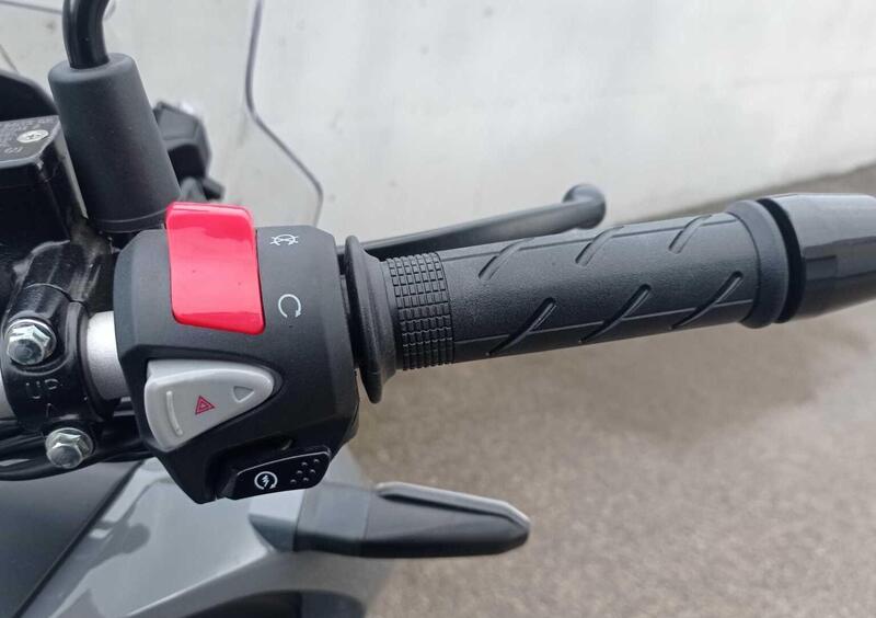 Alien Motors Newton 125 Newton 125 (2025) (8)