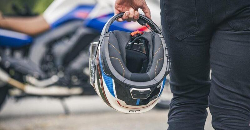 Cardo e Schuberth insieme per lanciare il sistema di comunicazione SC Edge 2025