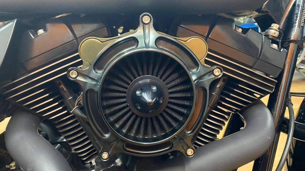 Harley-Davidson 1584 Road King Classic (2007 - 10) - FLHRC (17)