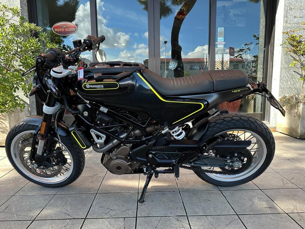 Husqvarna Svartpilen 401 (2018 - 19) (2)