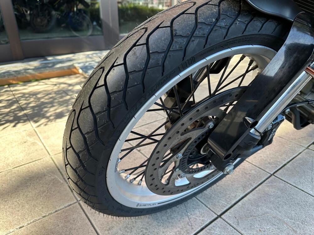 Husqvarna Svartpilen 401 (2018 - 19) (11)