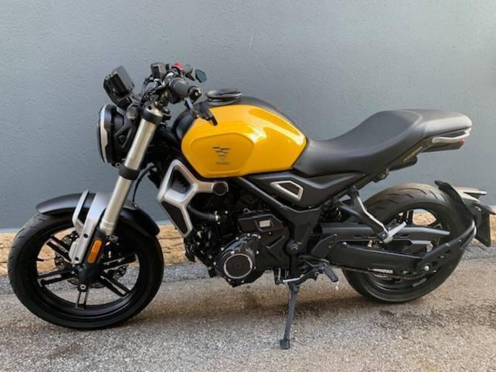 Voge Trofeo 350AC (2022 - 25) (6)