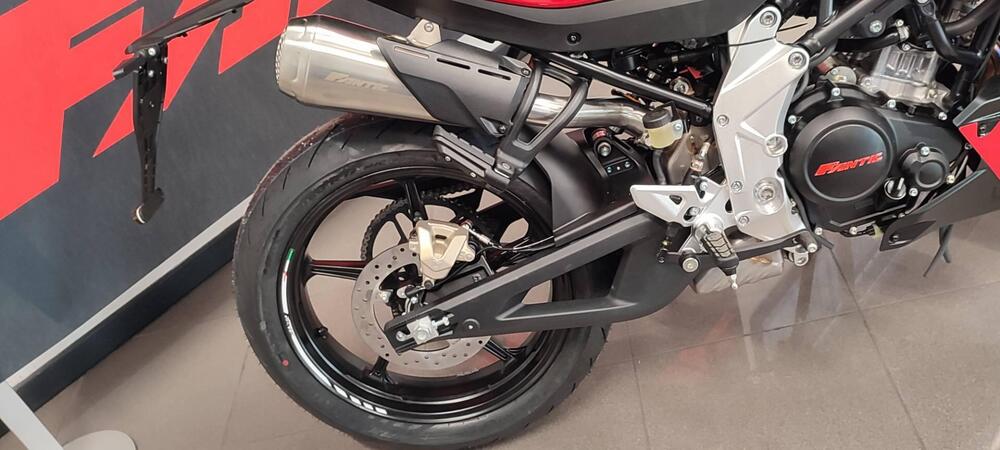 Fantic Motor Stealth 125 (2025) (4)