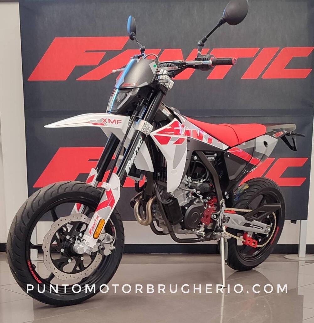 Fantic Motor XMF 125 Performance (2025) (4)