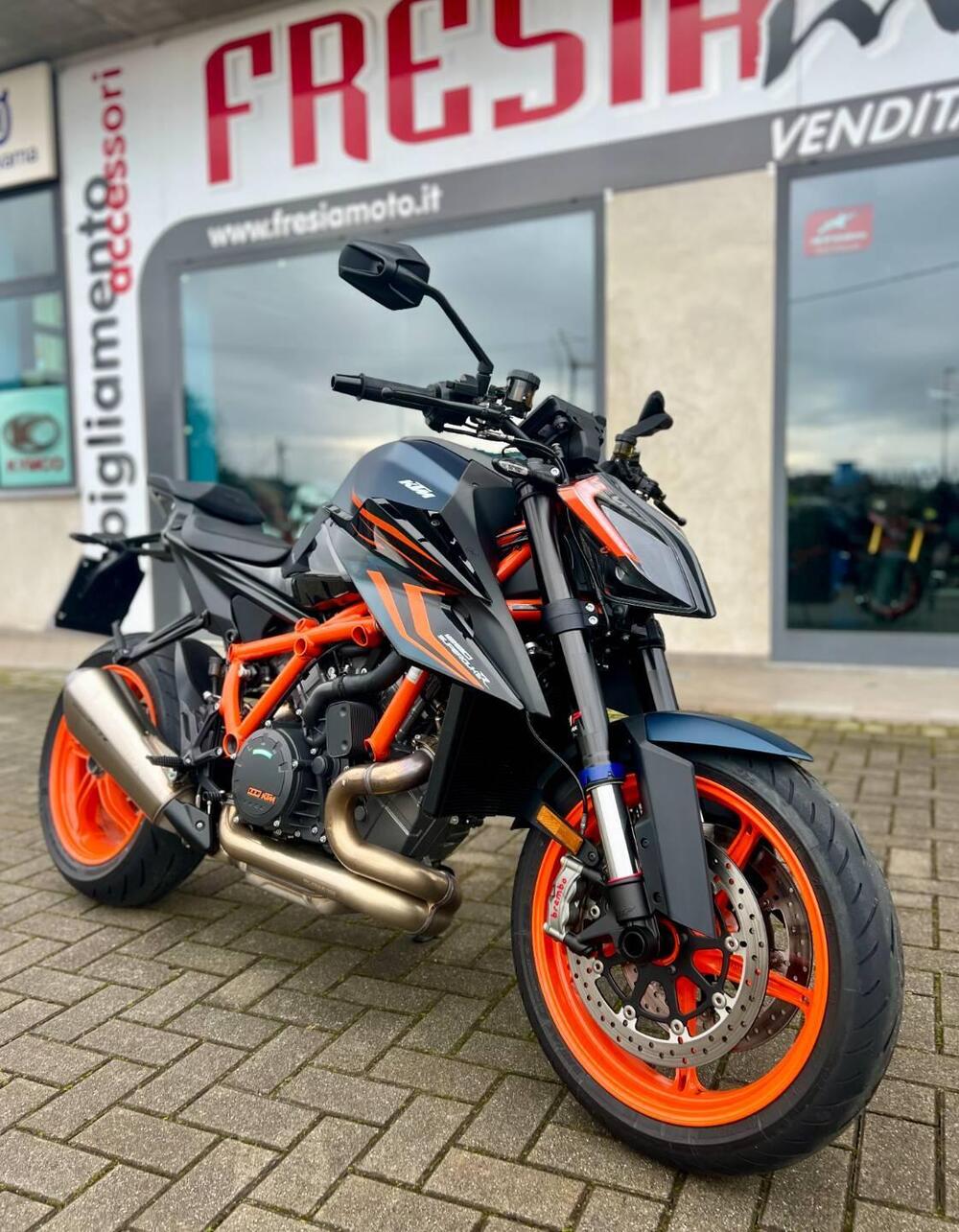 KTM 1290 Super Duke R EVO (2022 - 23) (2)