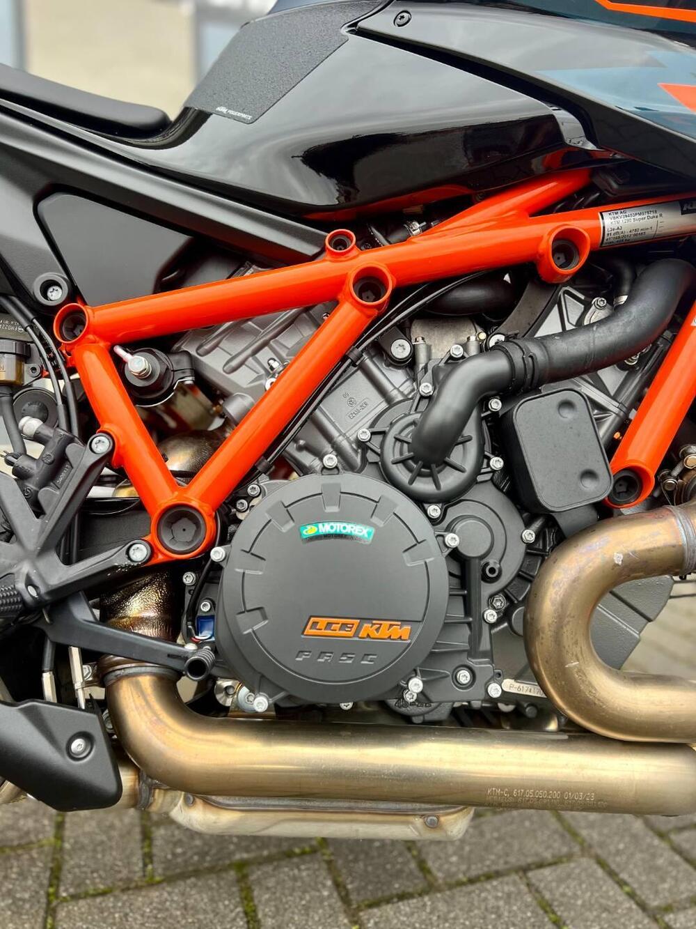KTM 1290 Super Duke R EVO (2022 - 23) (5)