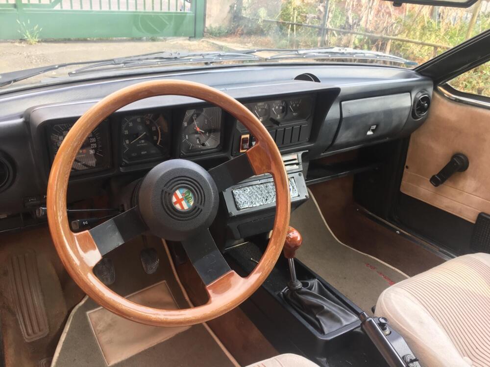 Alfa Romeo gtv d'epoca a Roma (5)