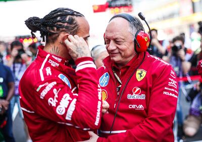 F1. Vasseur sui team radio in Cina: Vogliono creare spettacolo e confusione. Hamilton ha chiesto lo scambio con Leclerc. Le scuse della FOM