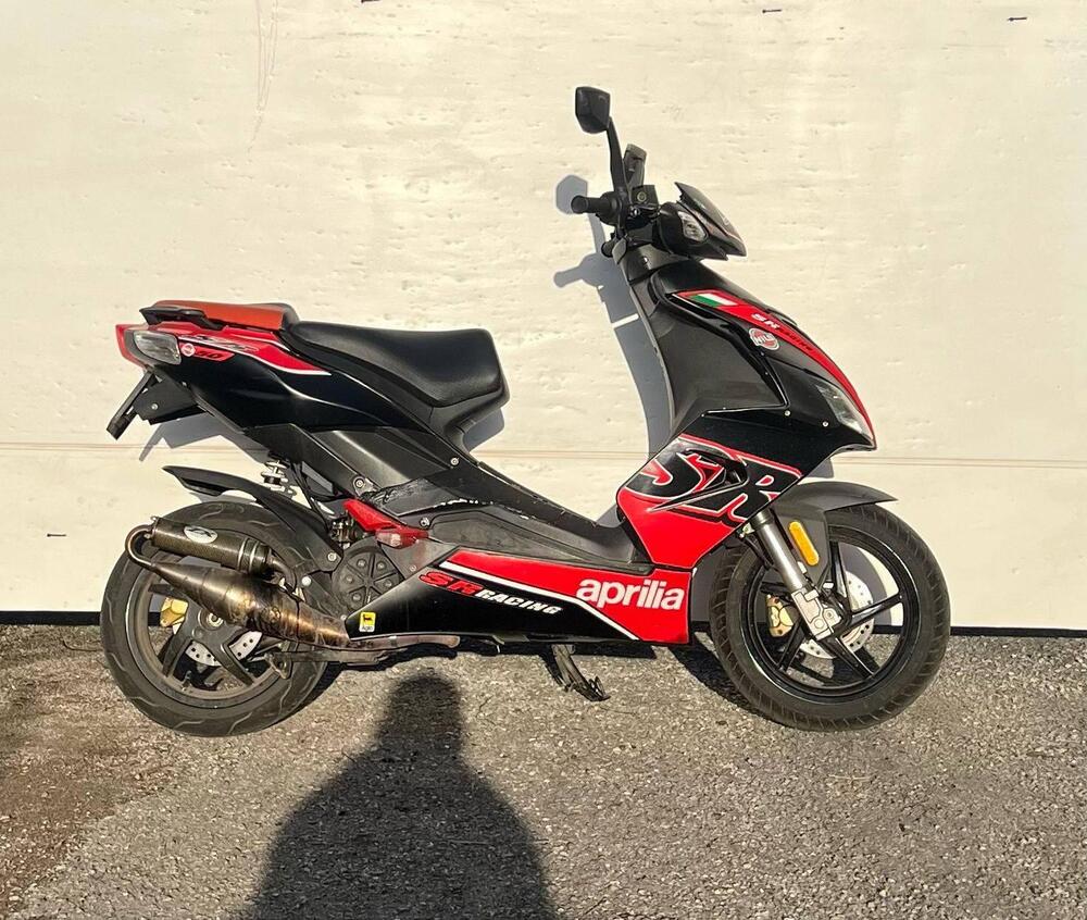Aprilia SR 50 Street (2008 - 13) (2)