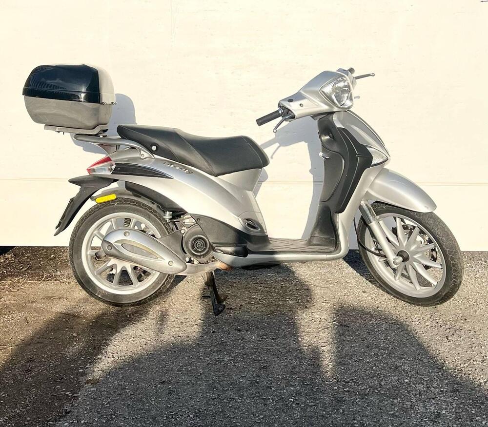 Piaggio Liberty 50 2T (2004 - 15) (2)
