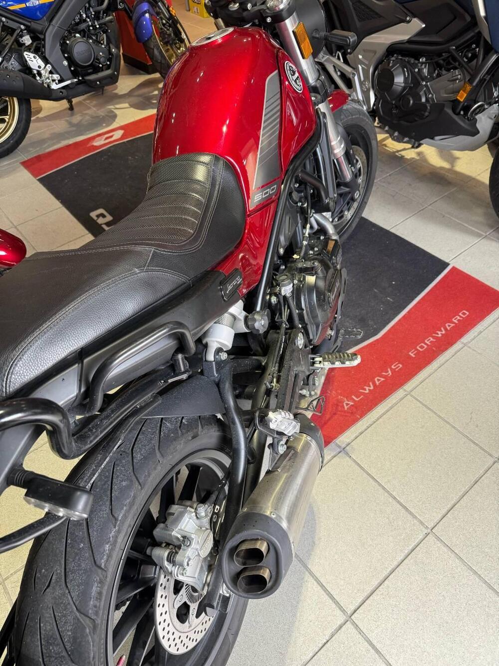 Benelli Leoncino 500 (2021 - 25) (4)