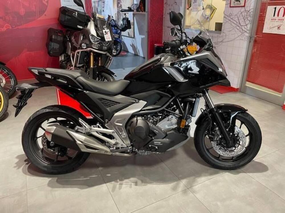 Honda NC 750 X (2025 - 26) (6)