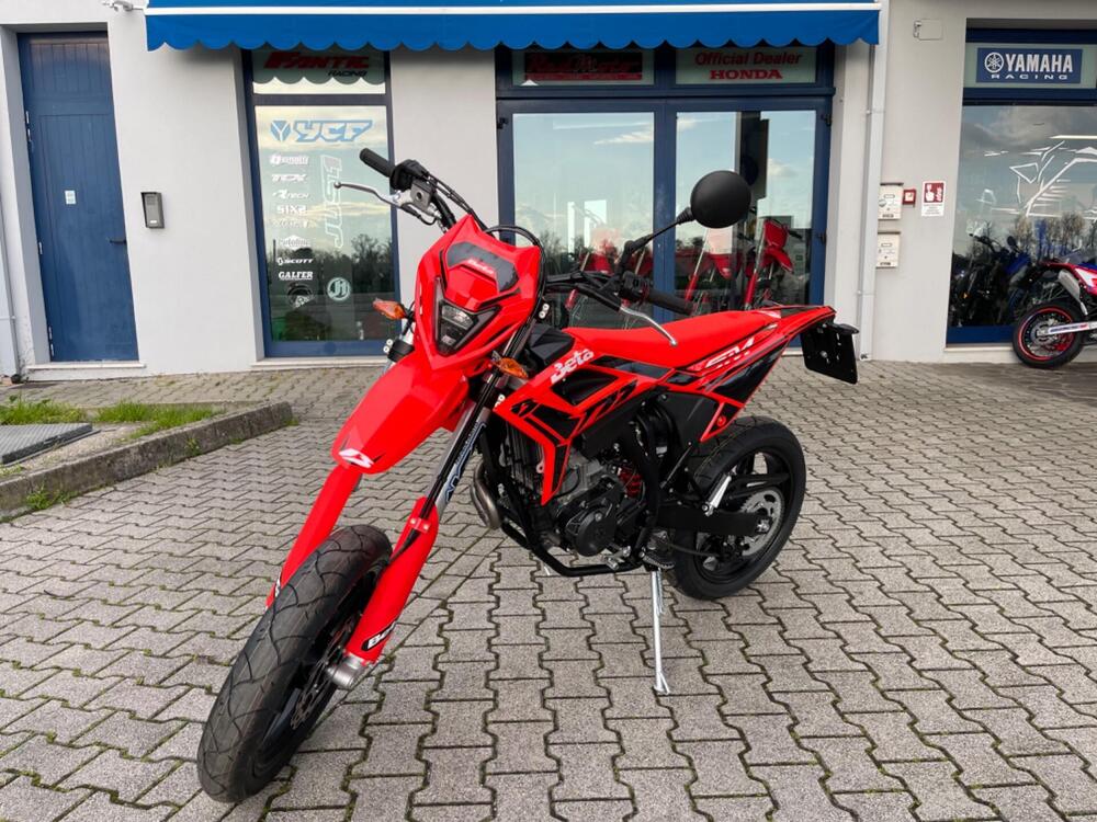 Betamotor RR 125 4T Motard T (2023 - 24) (2)