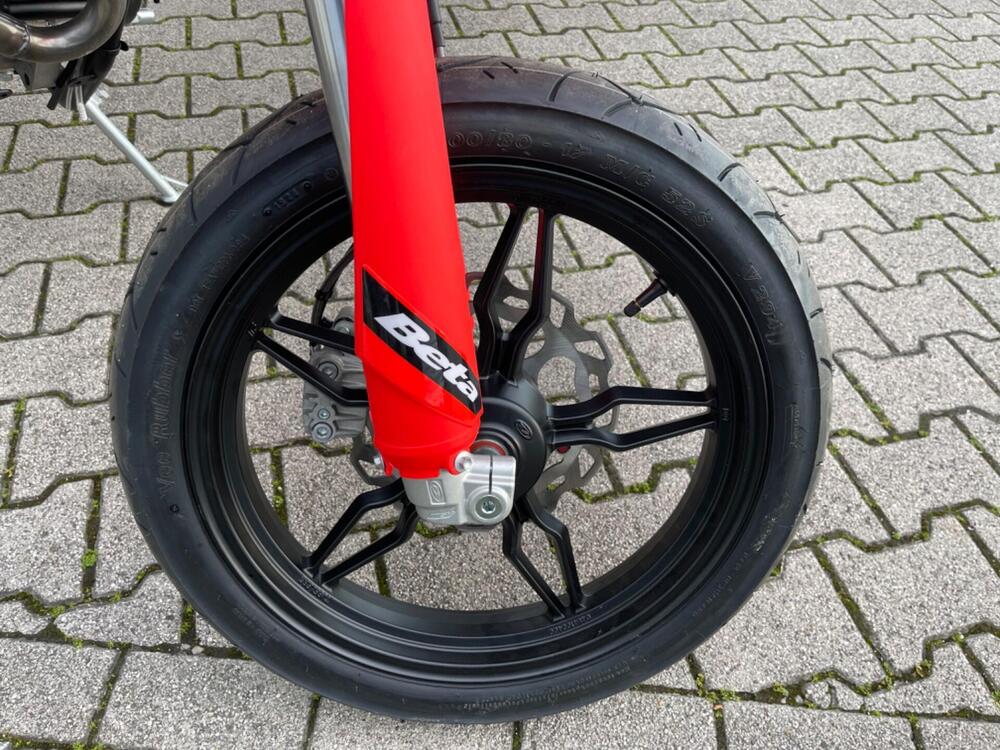 Betamotor RR 125 4T Motard T (2023 - 24) (9)