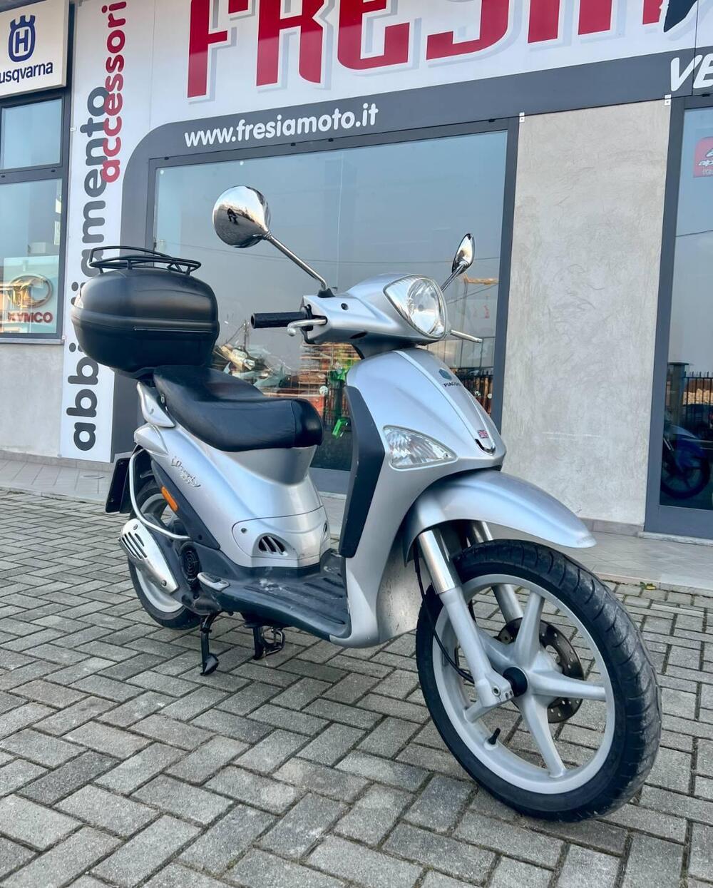 Piaggio Liberty 200 4T  (3)