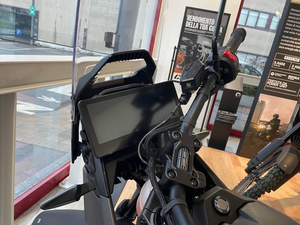 Can-Am Brp Origin (2025 - 26) (8)