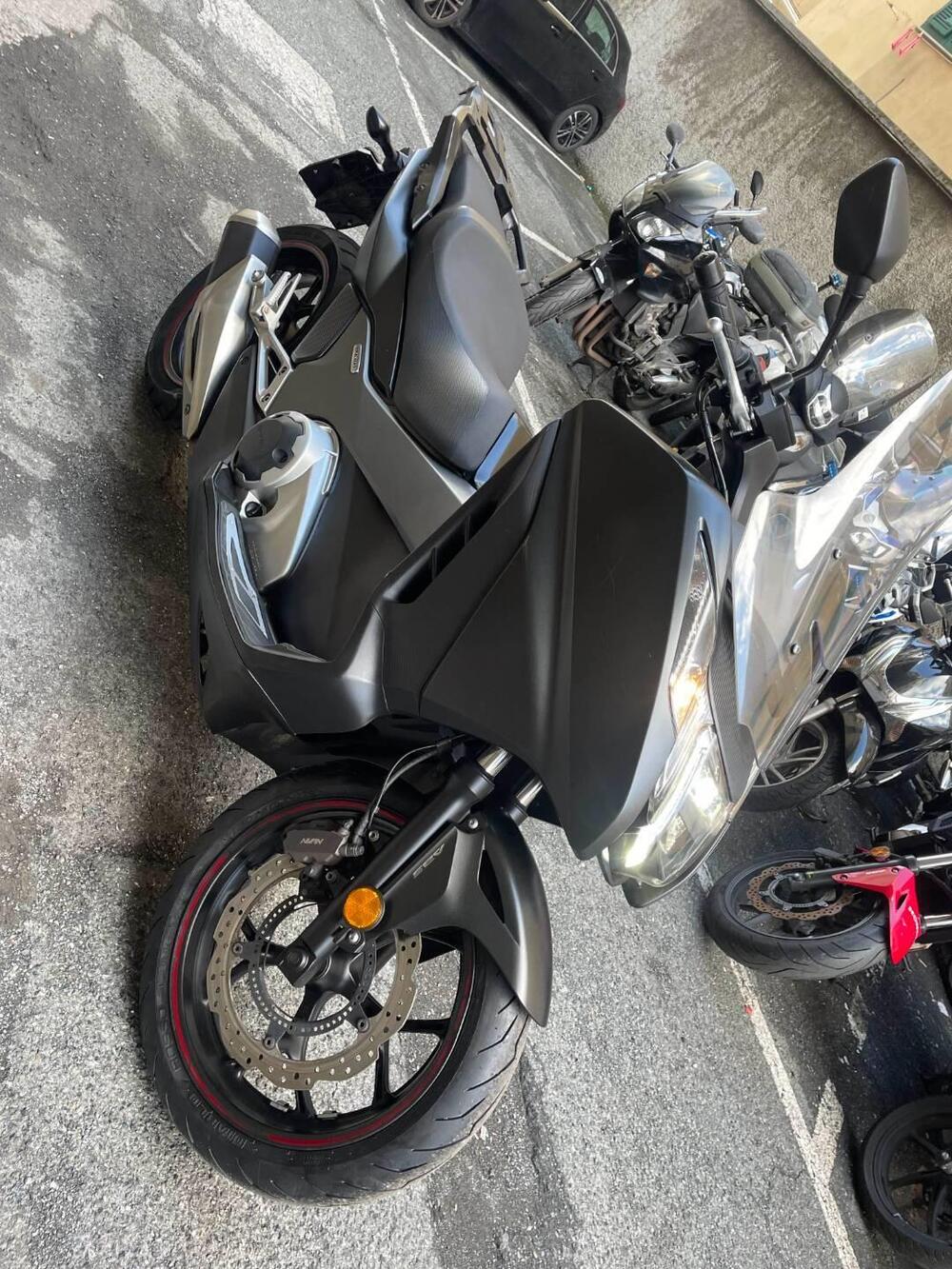 Honda Integra 750 DCT Sport (2017) (7)