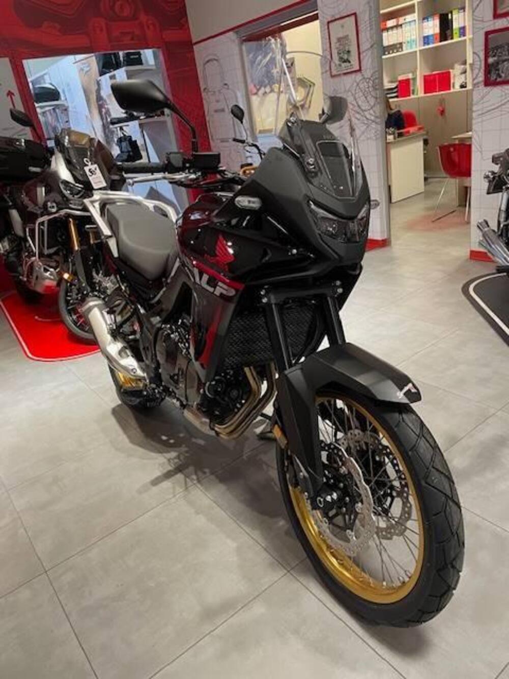 Honda Transalp XL750 (2025) (5)