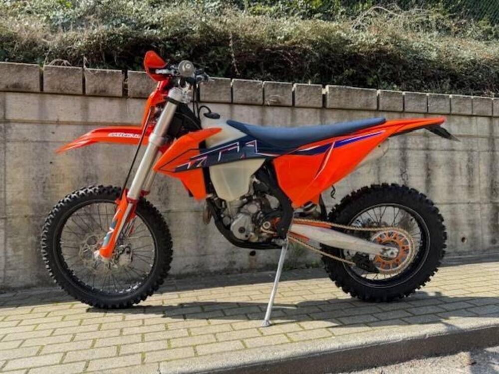 KTM 250 EXC-F (2022) (2)