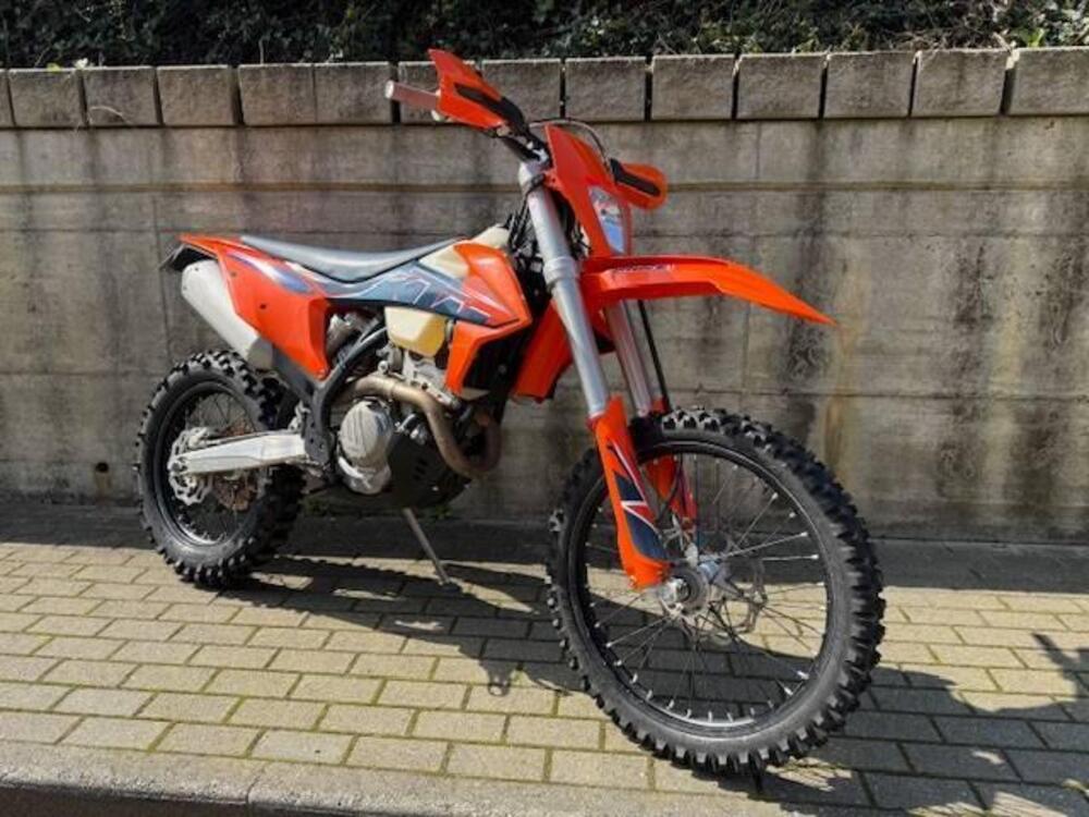 KTM 250 EXC-F (2022) (3)