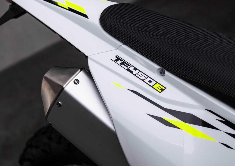 Triumph TF 450-E TF 450-E (2026) (14)