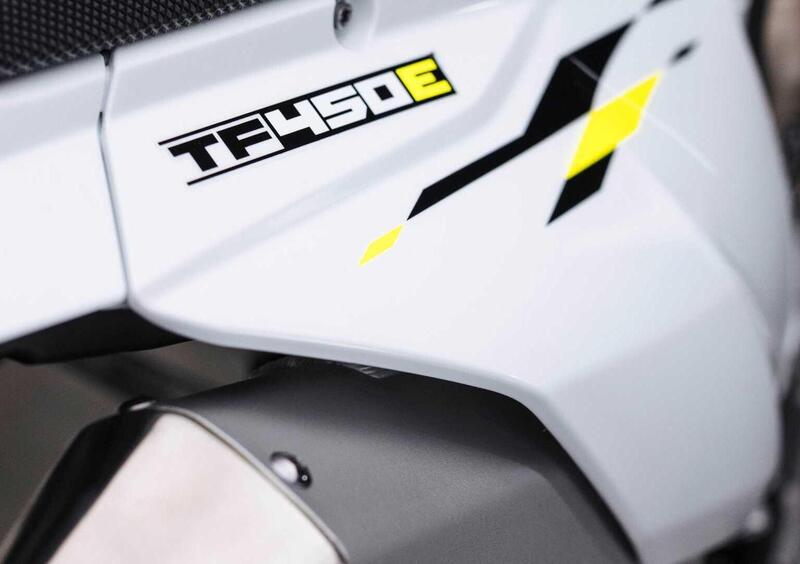 Triumph TF 450-E TF 450-E (2026) (17)