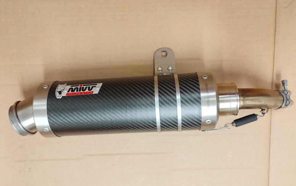 Terminale Scarico MIVV GP Carbon Yamaha YZF R3 (2)