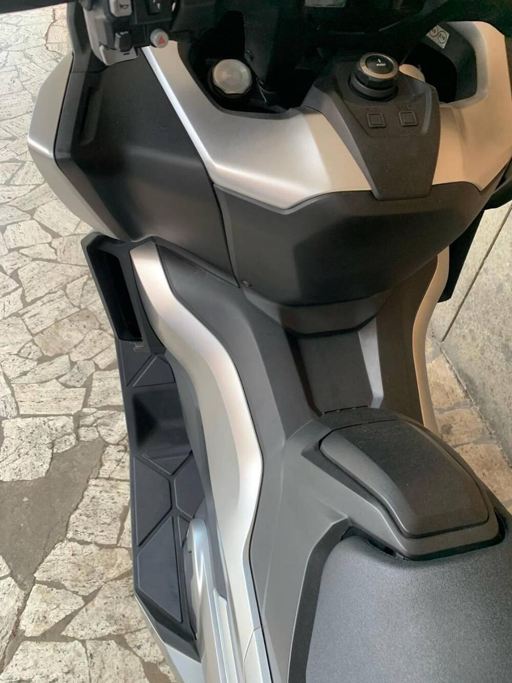 Honda Forza 750 DCT (2021 - 24) (2)