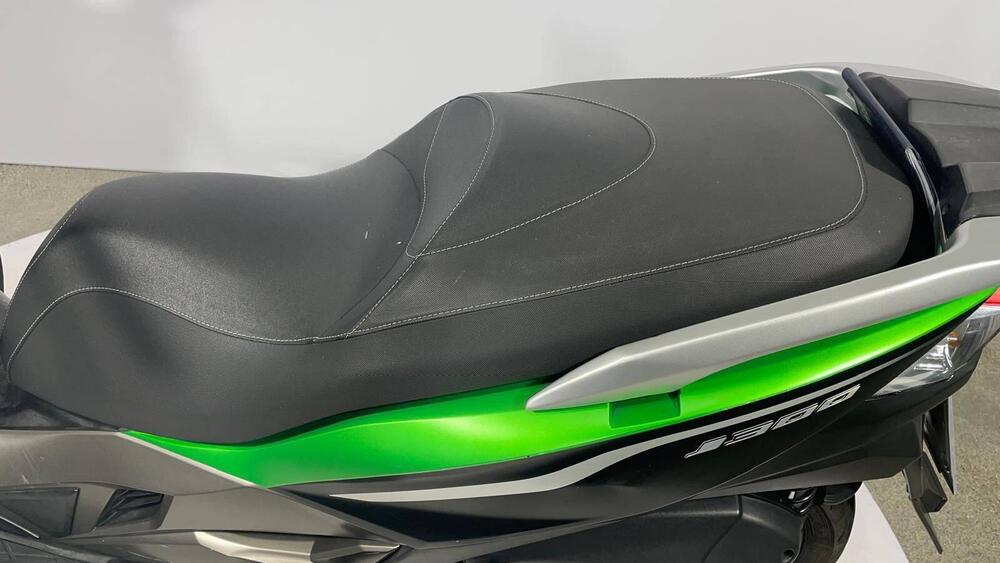 Kawasaki J 300 ABS (2014 - 16) (5)