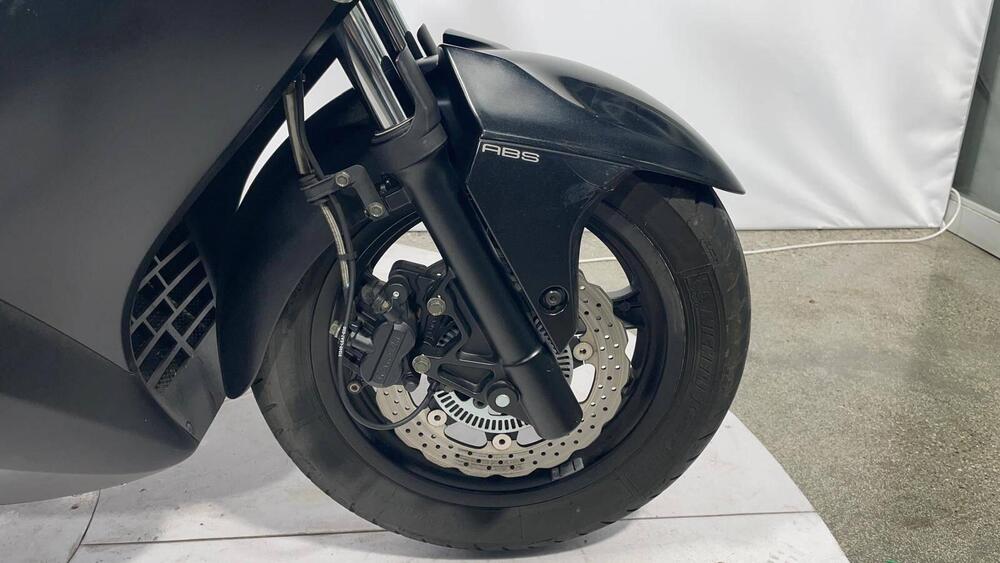 Kawasaki J 300 ABS (2014 - 16) (9)