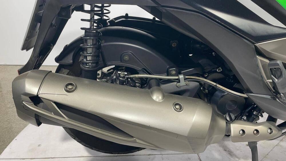 Kawasaki J 300 ABS (2014 - 16) (11)