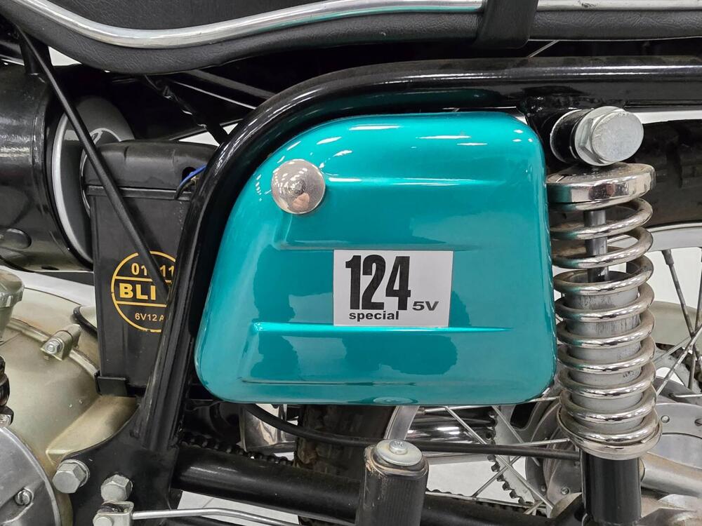 Gilera 124 5 v special (11)