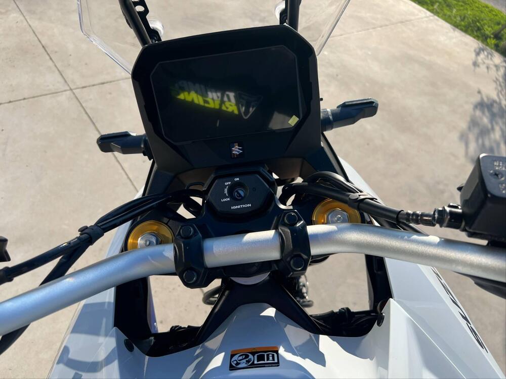 Suzuki V-Strom 800DE (2023 - 24) (3)