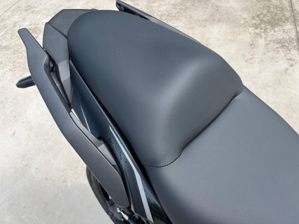 Kawasaki Versys 650 (2025 - 26) (6)