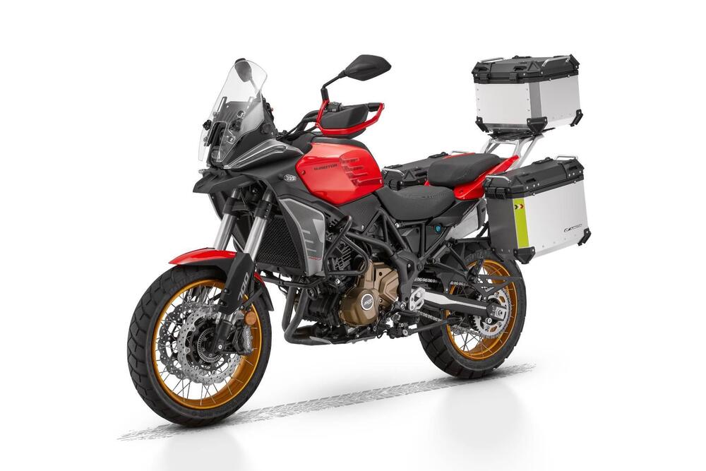 QJ Motor SRT 700 SX (2025)